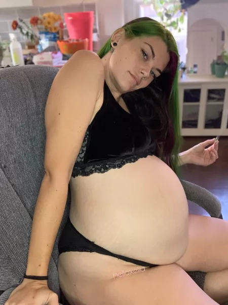 Early bird gets the... big carb-filled breakfast... or something like that. by helloxella