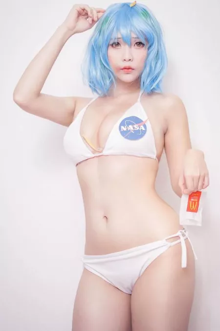 Earth-chan + bikini + cosplay = awesome by [deleted]
