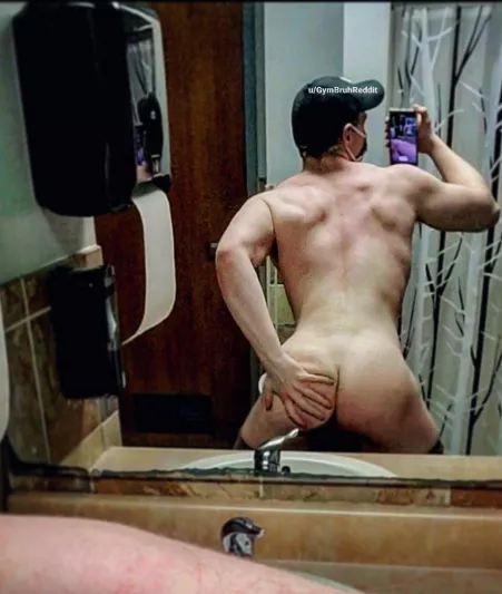 eat my sweaty jock ass after a run👅🏃‍♂️ by GymBruhReddit