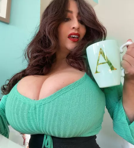 Ecuadorian goddess by JJCAngler