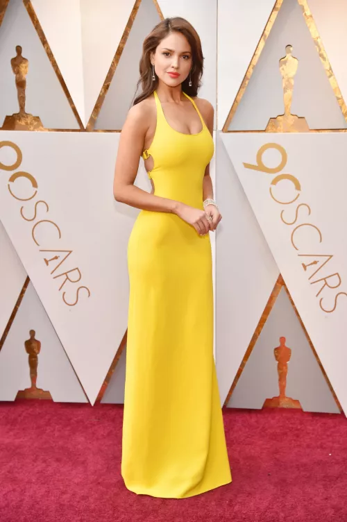 Eiza Gonzalez by CASHMERE1977