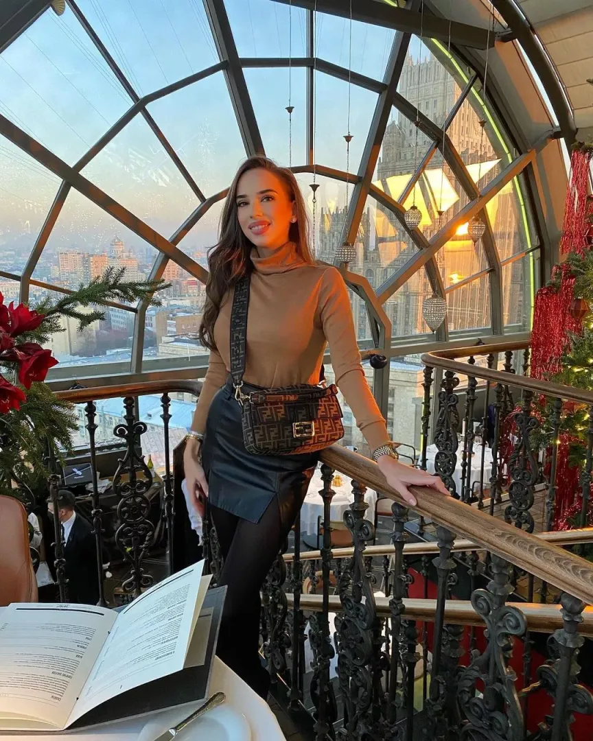 Elena Gordeeva posted by BOOOOOOOBIES