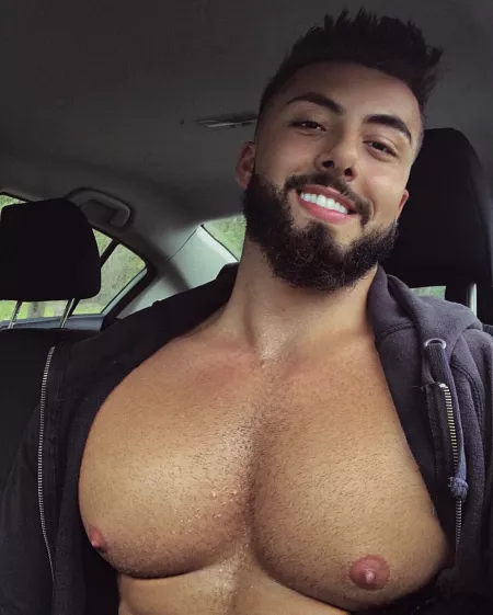 Elias Nohra (@erlias) by thepowerofthepyramid