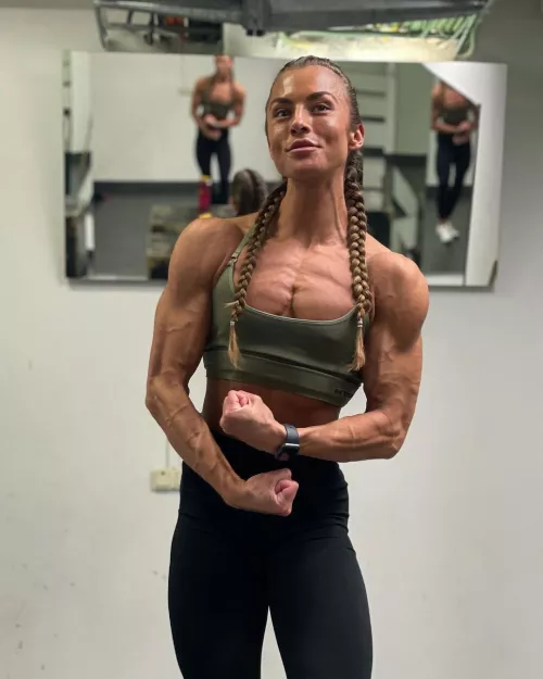 Elin Sellgren by mbassler