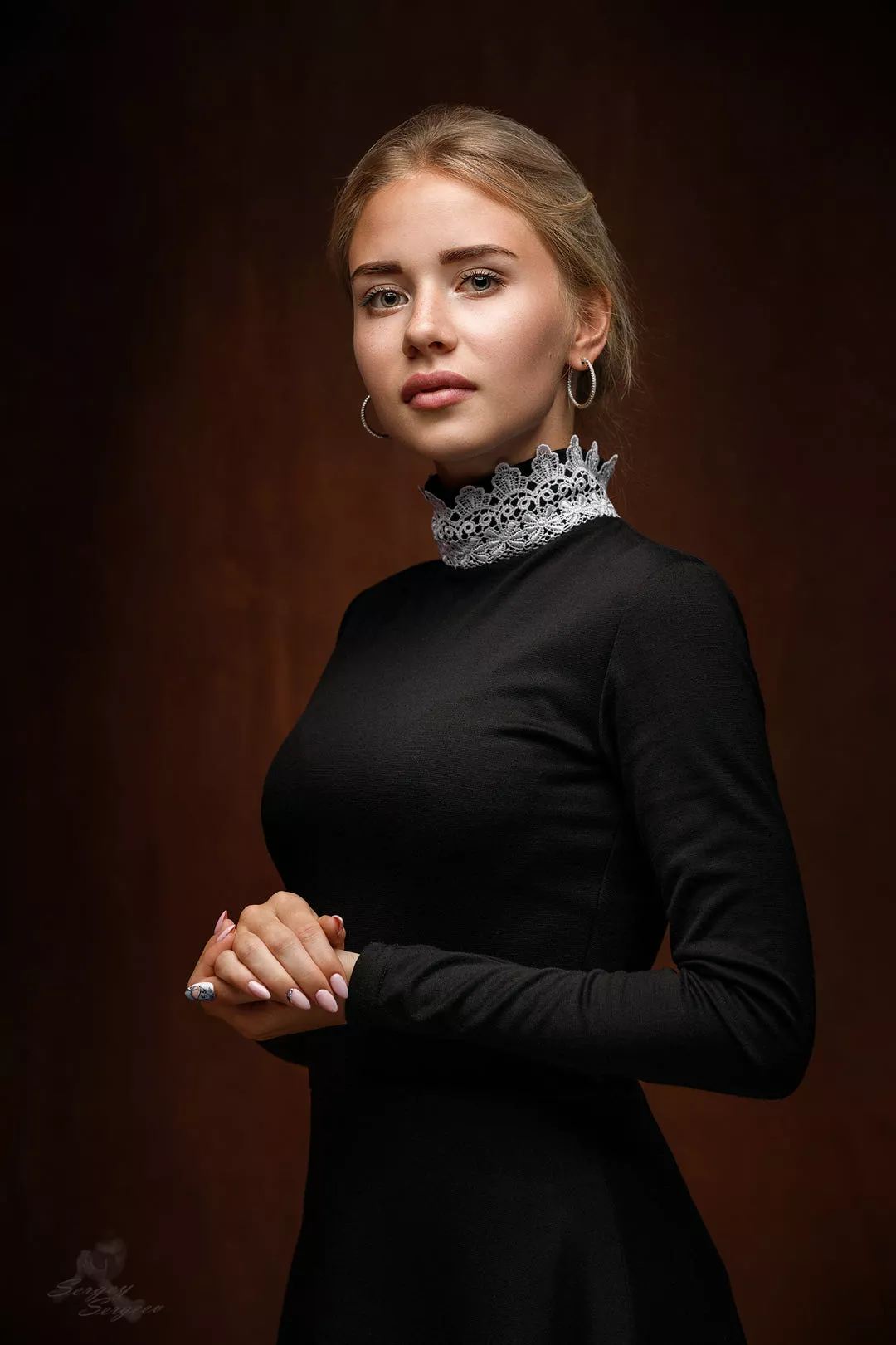 Elisabeth posted by BOOOOOOOBIES