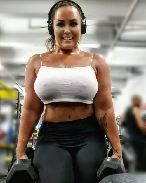 Elizabeth by Paracetamol91