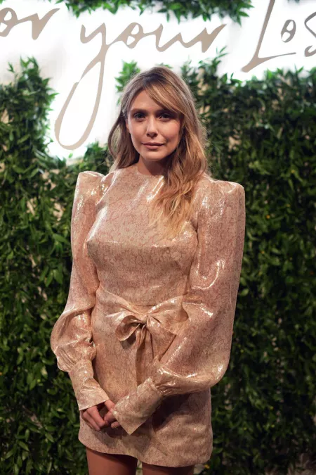 Elizabeth Olsen by angelafischer