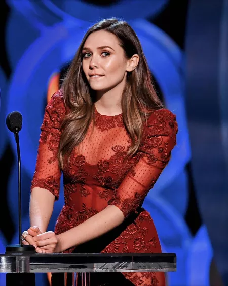 Elizabeth Olsen by aguyfrominternet