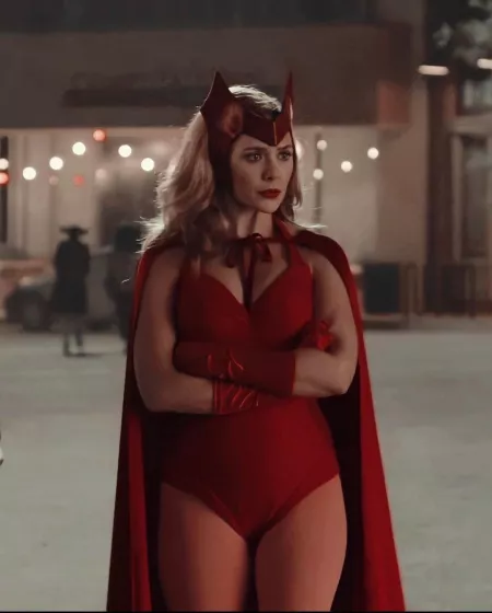 Elizabeth Olsen’s thighs and tits in her Scarlet Witch costume look amazing by celeb552