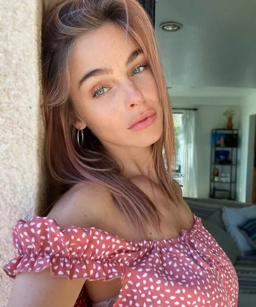 Elizabeth turner by James007BondUK