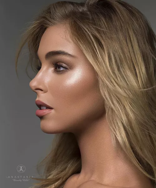 Elizabeth Turner by qwer5r