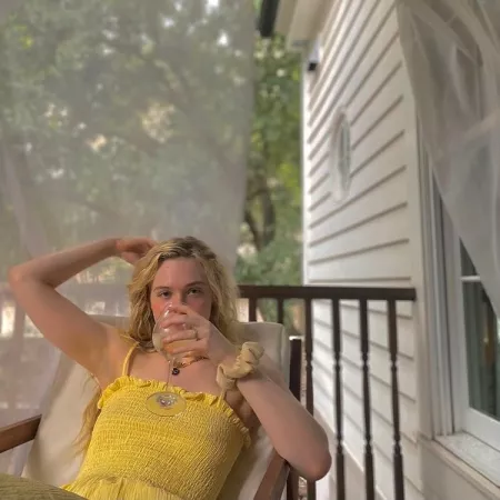 Elle Fanning by GlamMetalLion