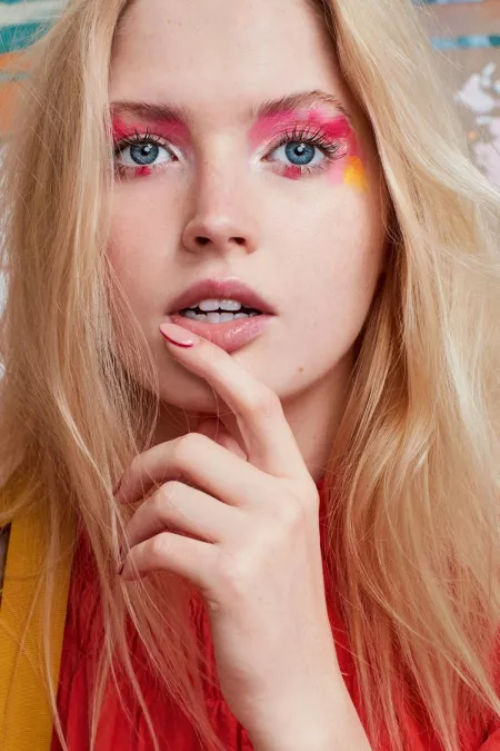 Ellie Bamber by soundsoul