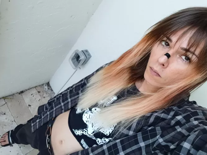 embracing enby status by awkward_kissser