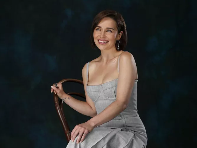 Emilia Clarke by claytalian