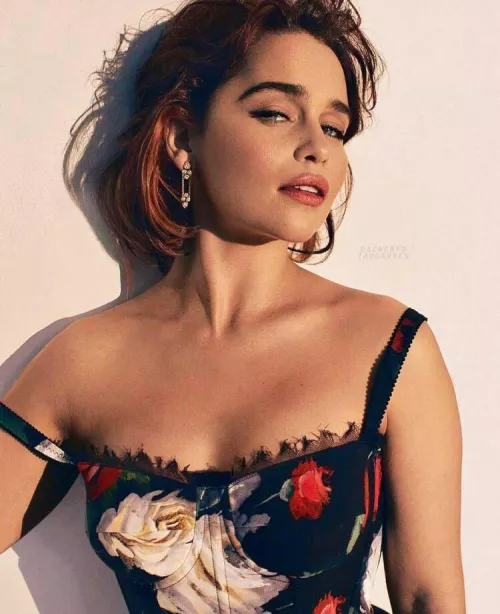 Emilia Clarke never fails to make me hard by celebwanker712