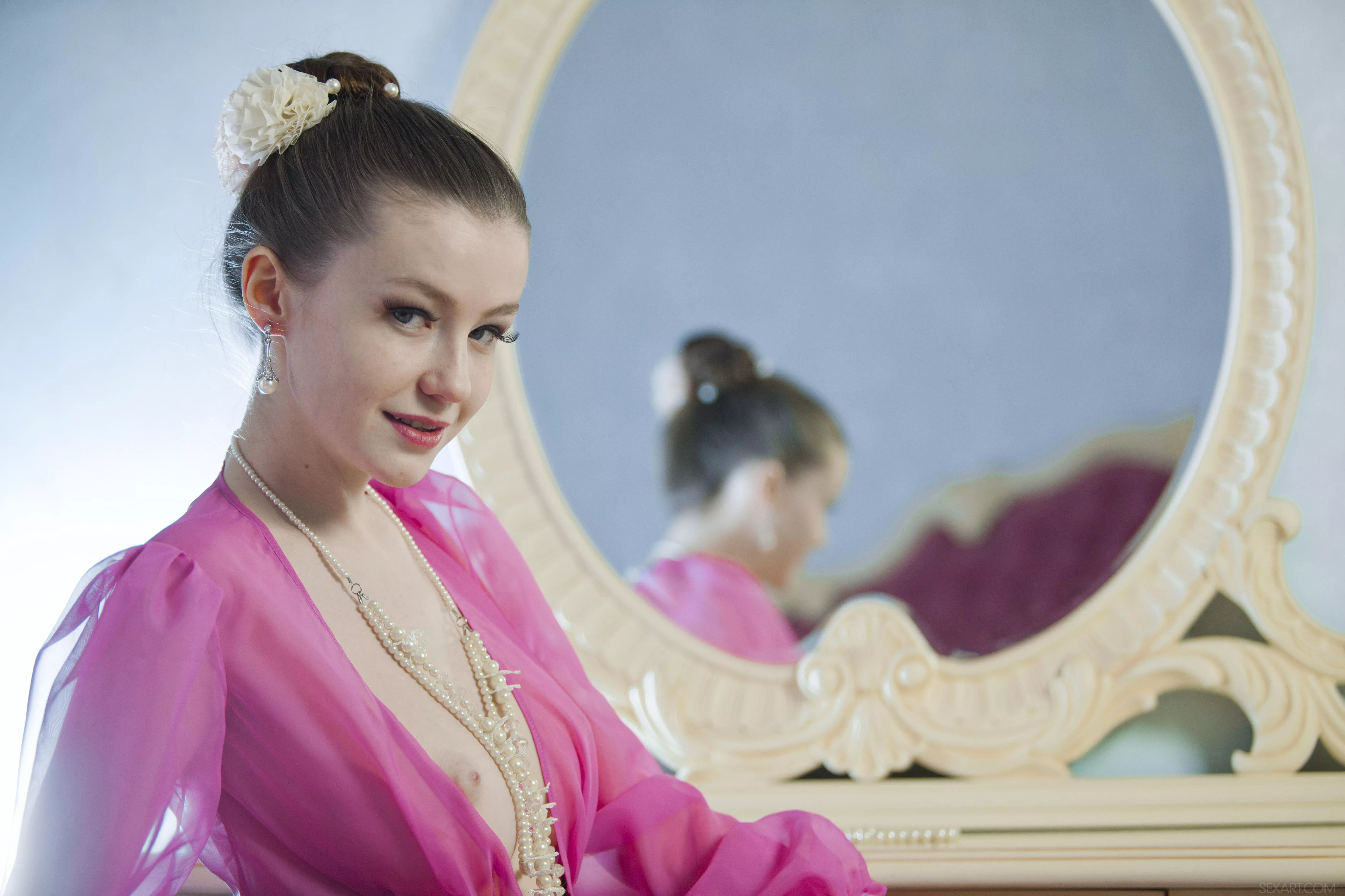 Emily Bloom - Epoch posted by jetpoweredbee