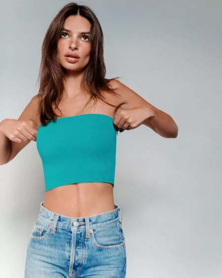 Emily Ratajkowski by PM_ME_THAT_WHALETAIL
