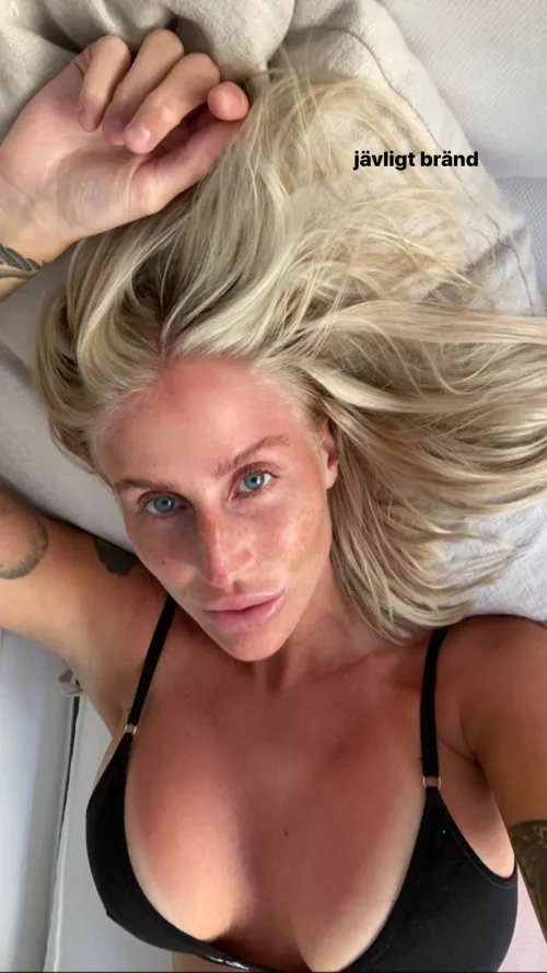 Emma by badcedocarlos