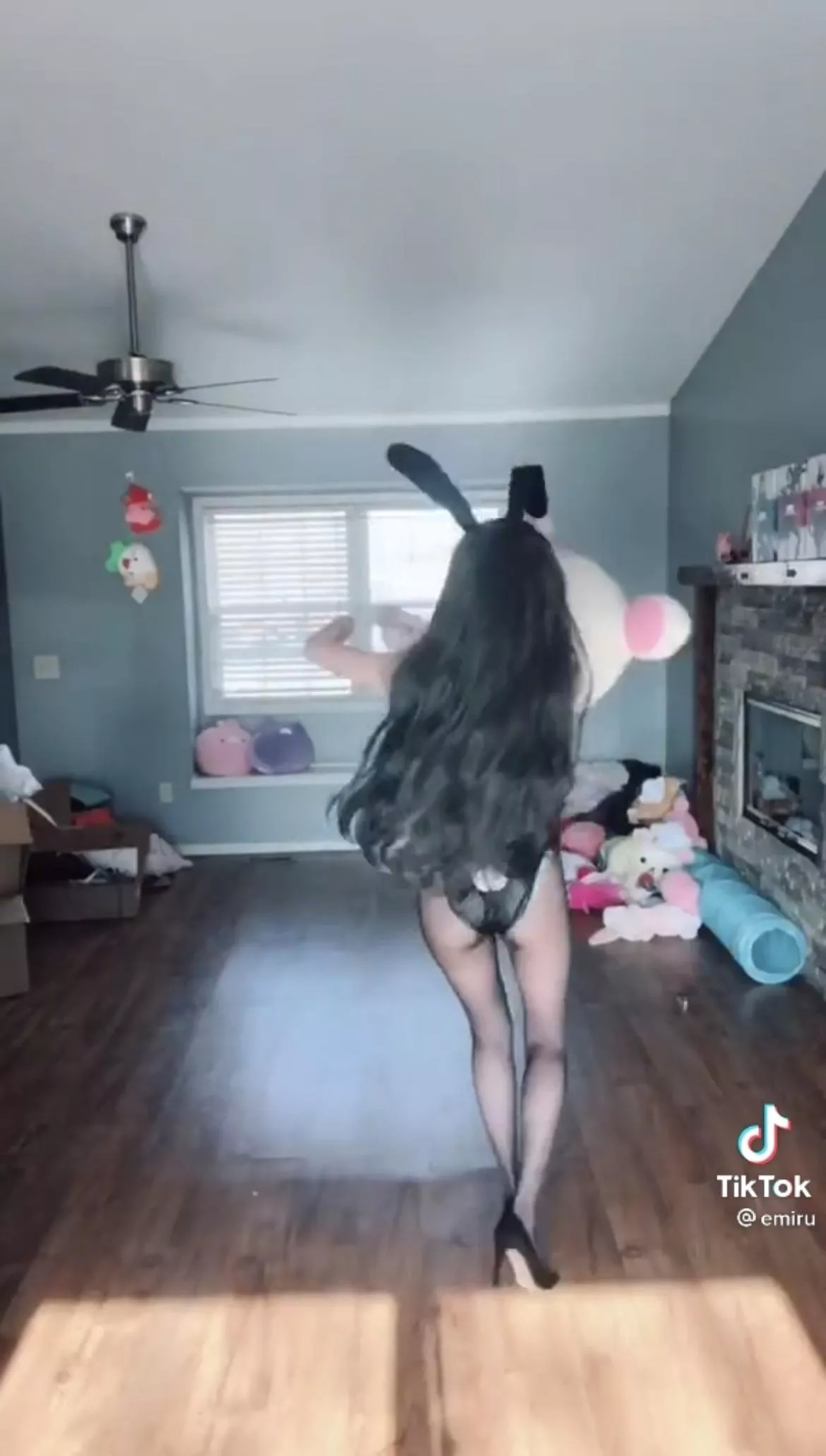 Emriu’s ass in cosplay posted by Thisji