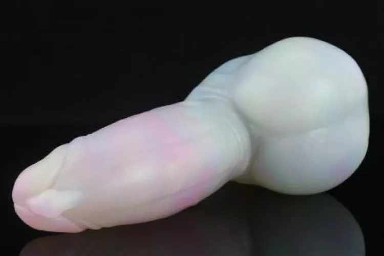 Ended up treating myself to a late b-day Opal Pearce after not having missed the original Opal drop 🥰 by arcanemelody