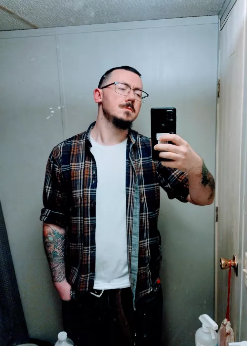 engine builder by day, bartender by night 🍺 by thedrekid