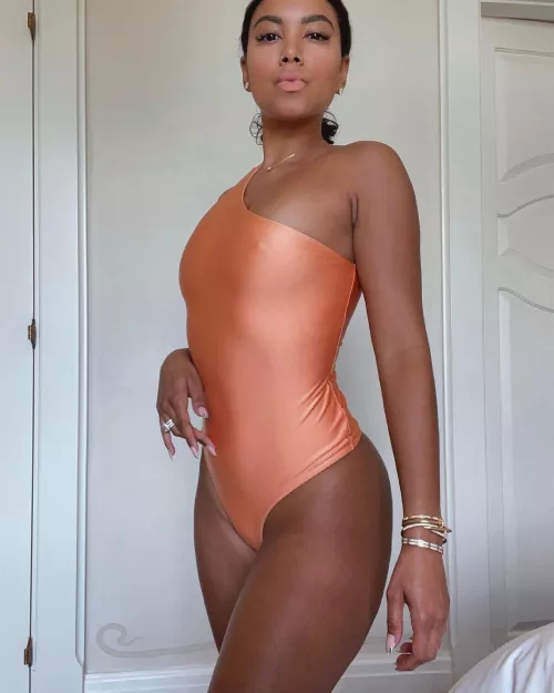 Eniko Hart by BigJuice025