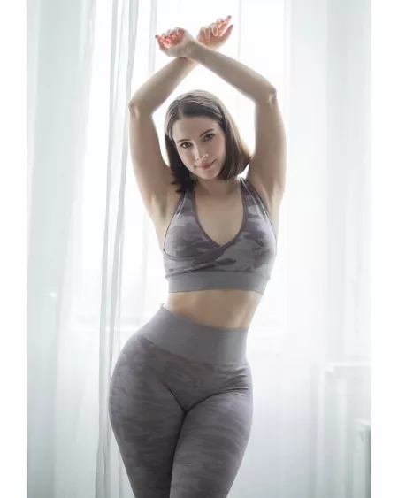 Enji night deliciously thicc by avdd4