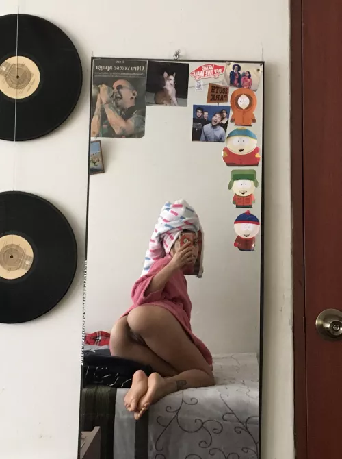 Enjoy my booty by betami