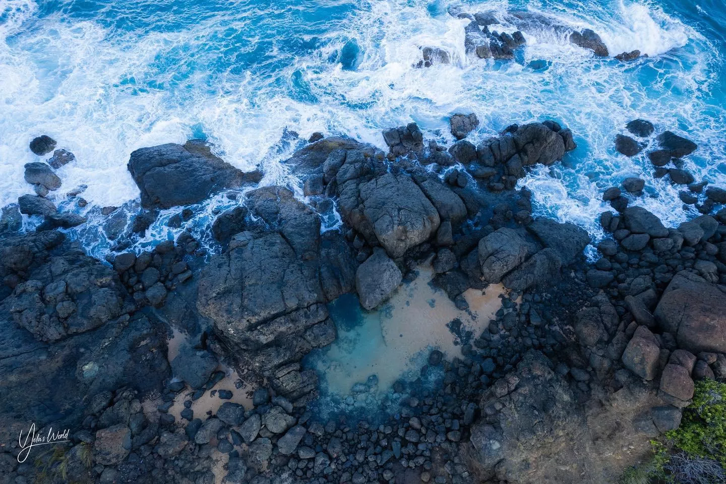 Enjoy the view from a natural pool in Puerto Rico 🇵🇷✨ posted by Jousyboy