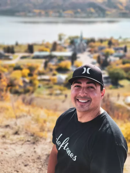 Enjoying a nice fall day by Reginaguy88