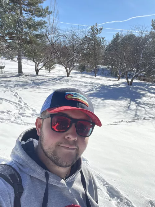 Enjoying a warm winter day by xMerki