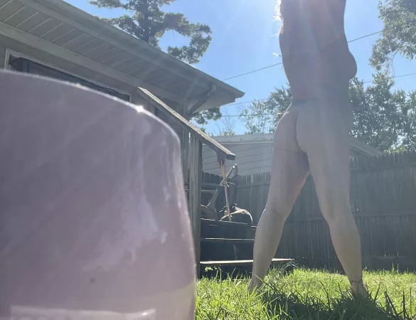 Enjoying some Friday rays before work 😍☕️😘 by jely5