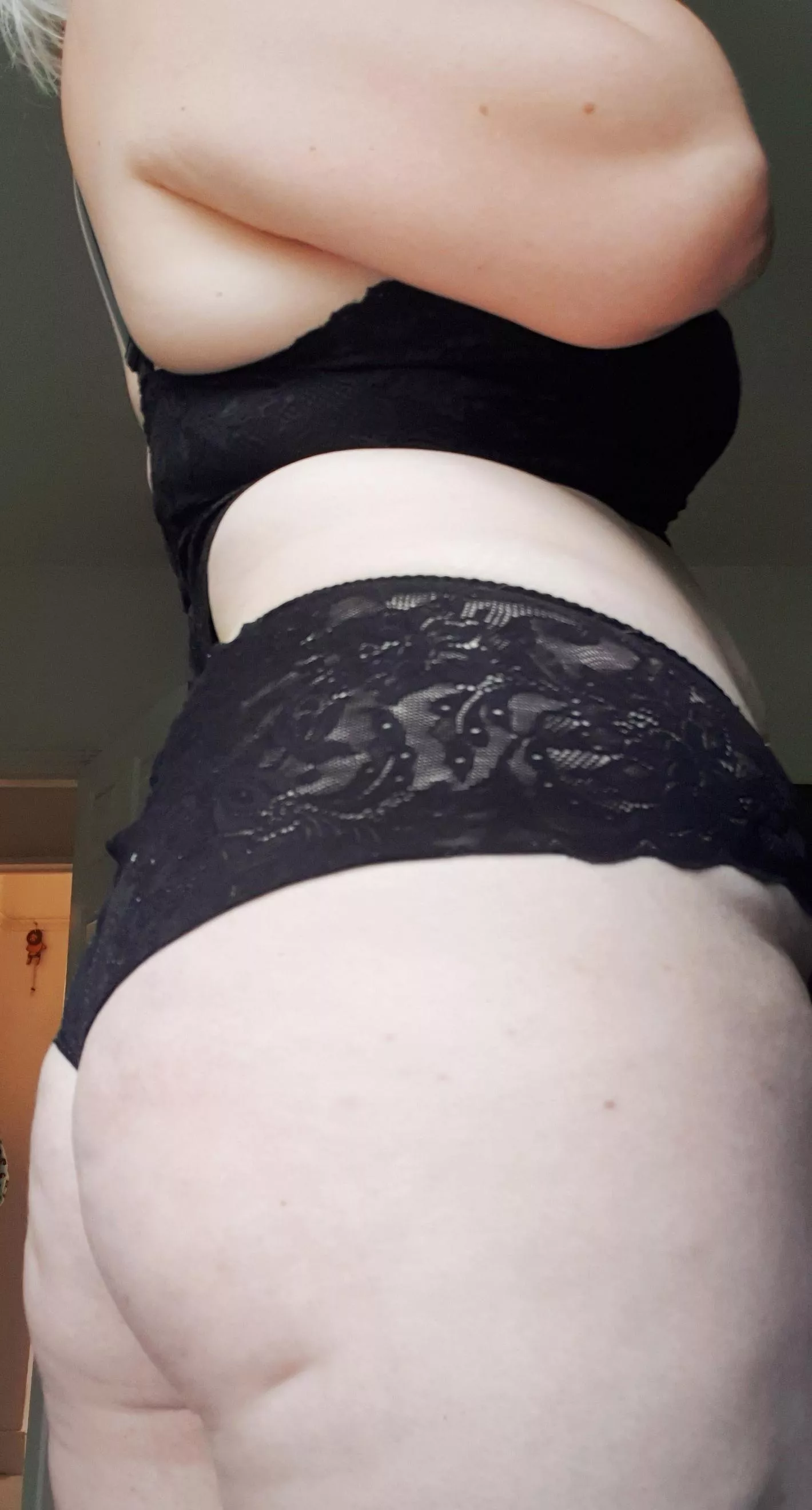 Enjoying the back end of 2021 posted by LolaBthirsty