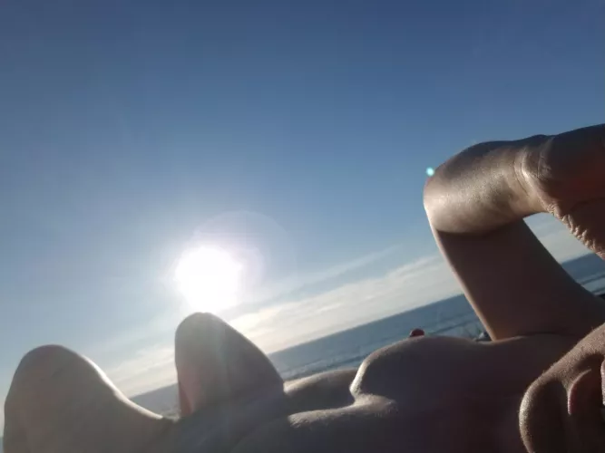 Enjoying the beach after a long work week by landjexperiment