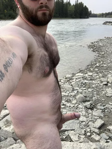 Enjoying the great outdoors. Want to join? 😜 chats welcomed! by biyyc8