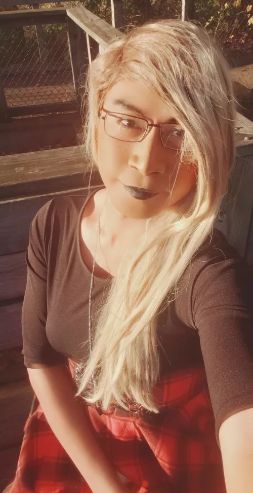 Enjoying the sunset by Pink-Lilith