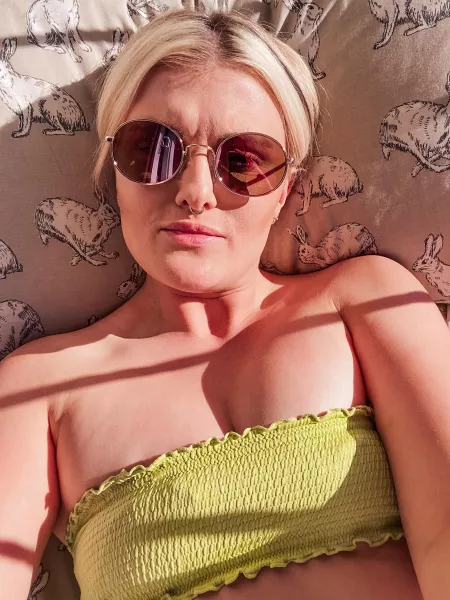 Enjoying this mini heatwave by N_joyx