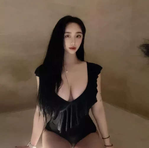 Episode - Yeji by FishyCressnut