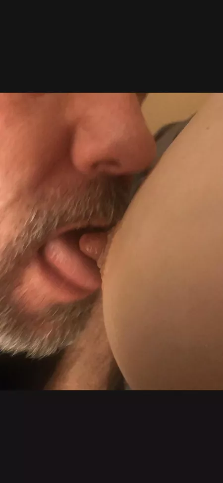 Erase my tongue, baby. by latringo70