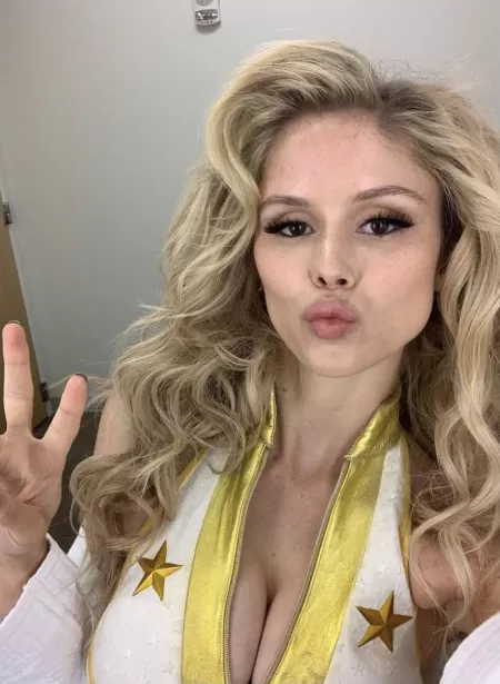 Erin Moriarty by roboxxworld