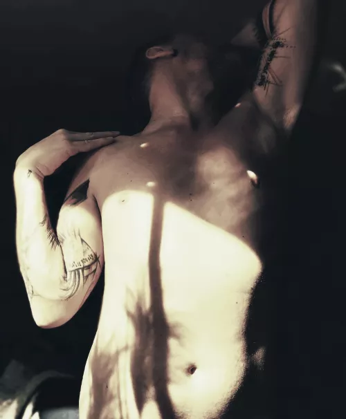 Escape with the Light by zifes