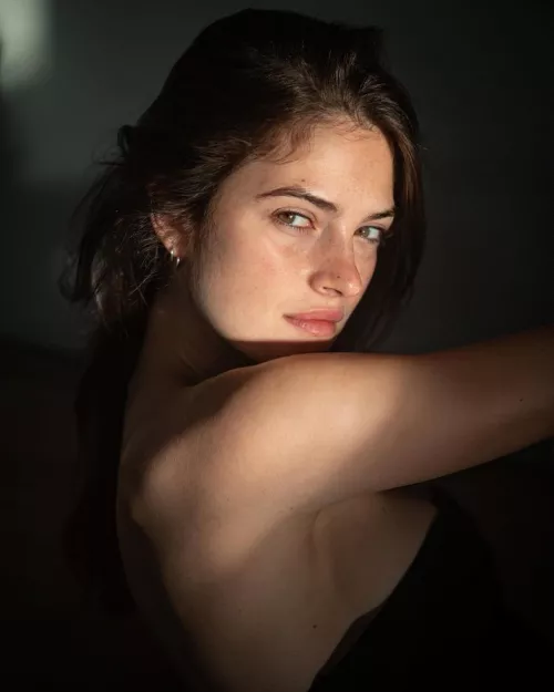 Eve Dumon by GlamMetalLion