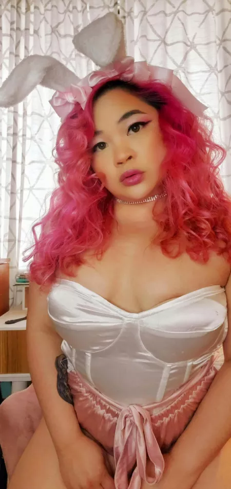 Even bunny girls need love too 💖 by Kawaii_Knockout