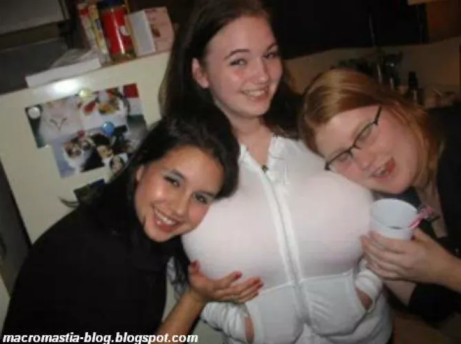 Even more sleepy girls by deiterh95