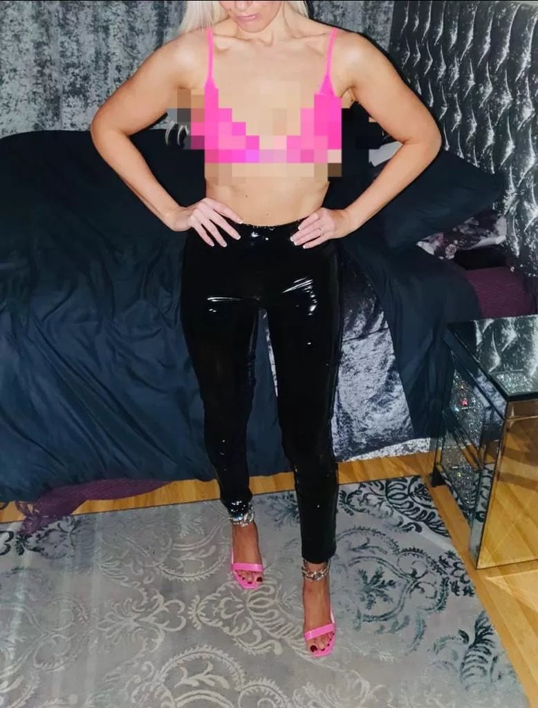 Even my bra is too good for you posted by sparkly-and-savage