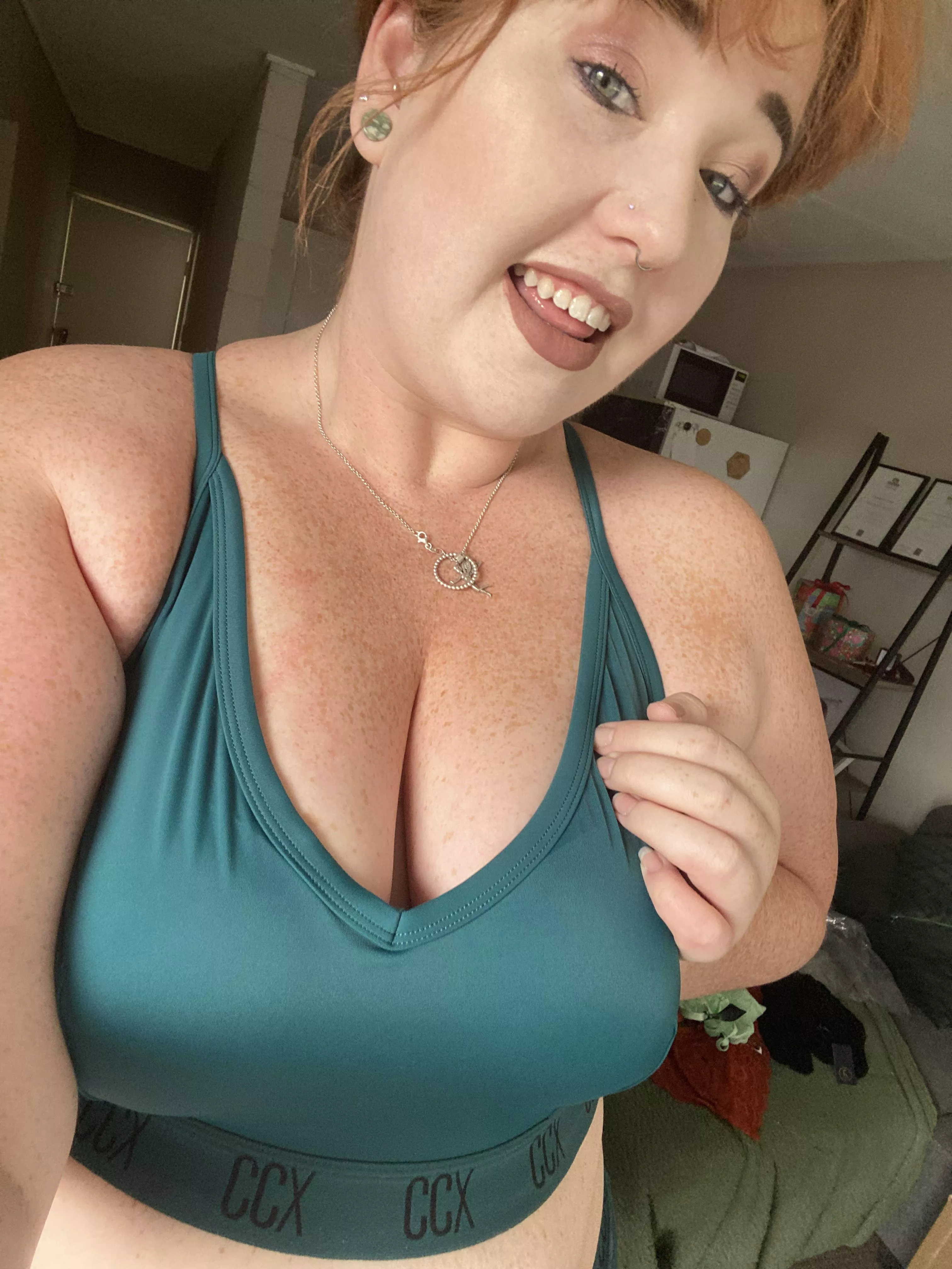 Even the spicy cough can’t take away this smile 🌶 🦠 😷 posted by jhunter55