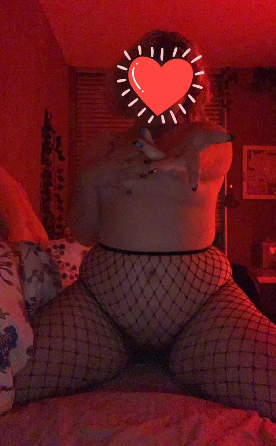 Even these fishnets are starting to get tight.. 🤭 posted by throwaway072418