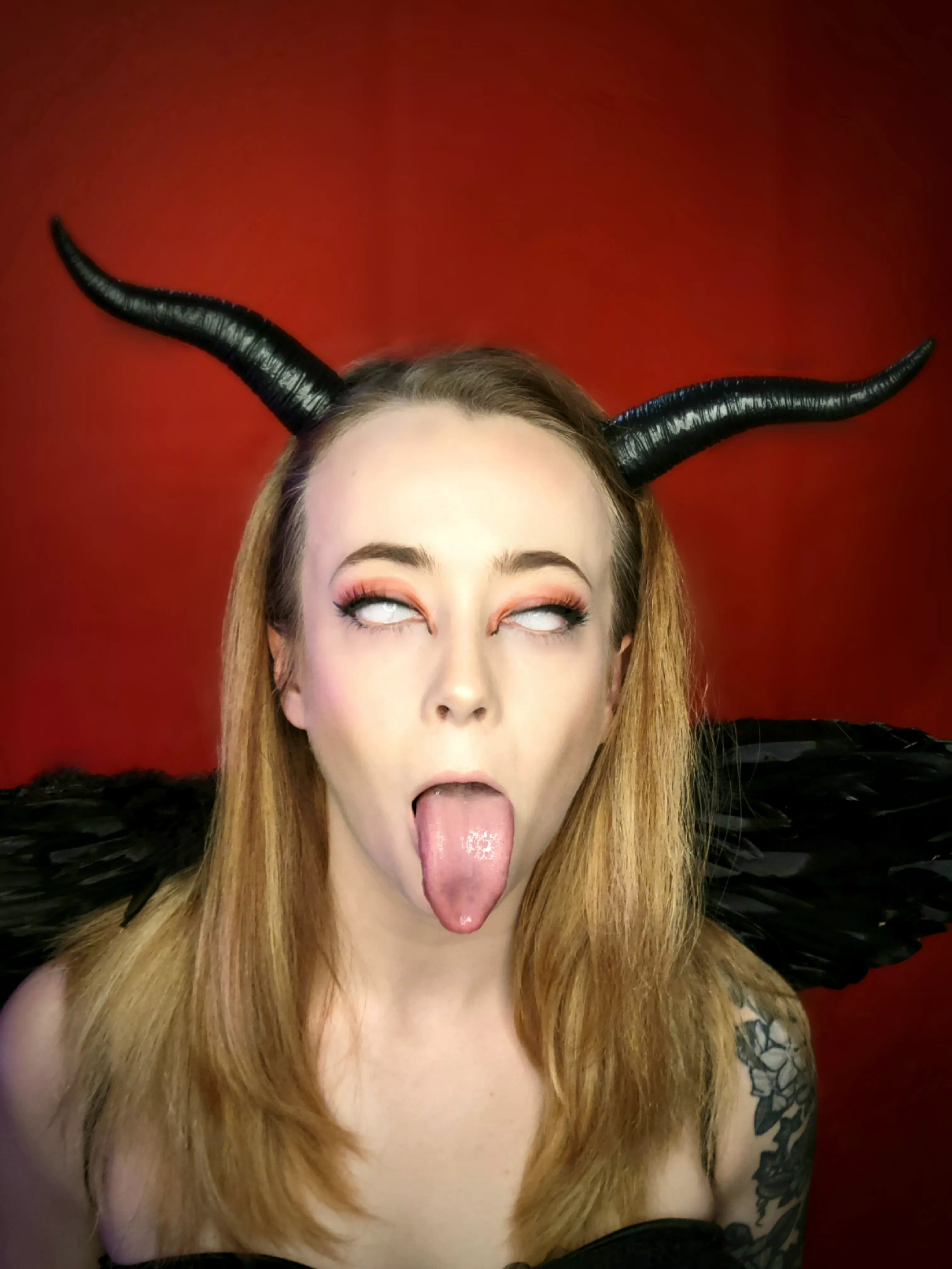 Even villains uwu from your cock 😈 posted by littlerosexo