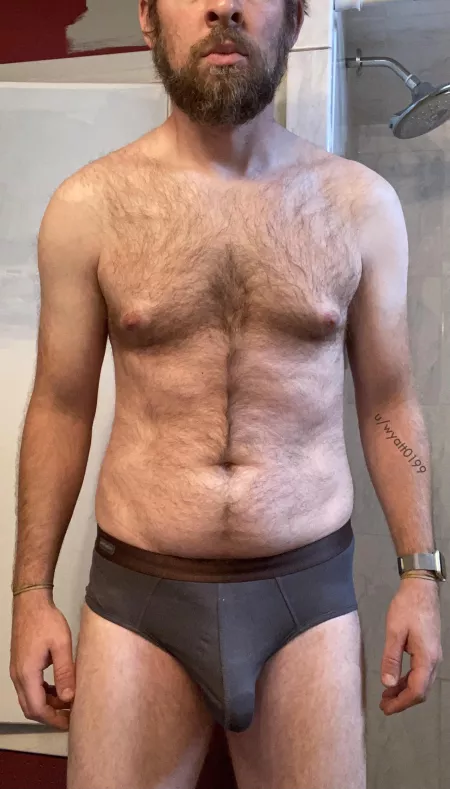 Ever Wonder What Your Neighbor Is Working With? by wyatt0199